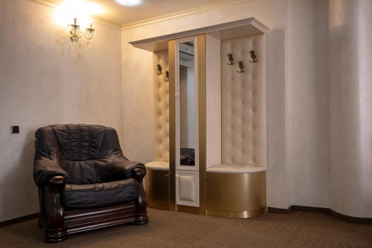 Hotel Georgia Gold Gori Exterior foto