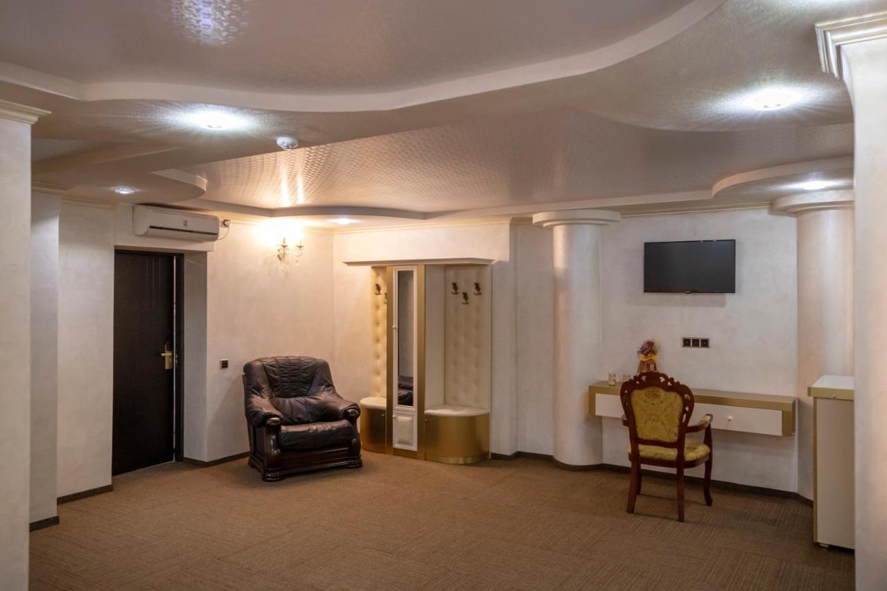 Hotel Georgia Gold Gori Exterior foto